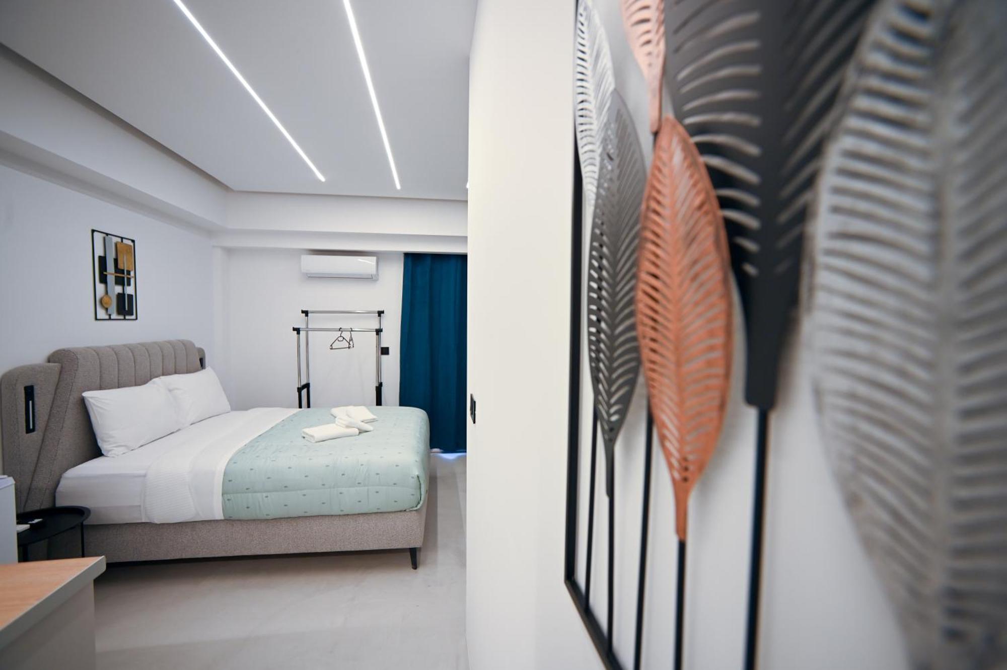 Apartment Erato Kodriktonos By Zeussuites Athens